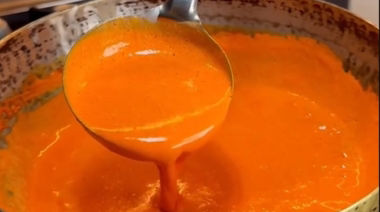 Chicken Tikka Masala served in creamy butter gravy 3